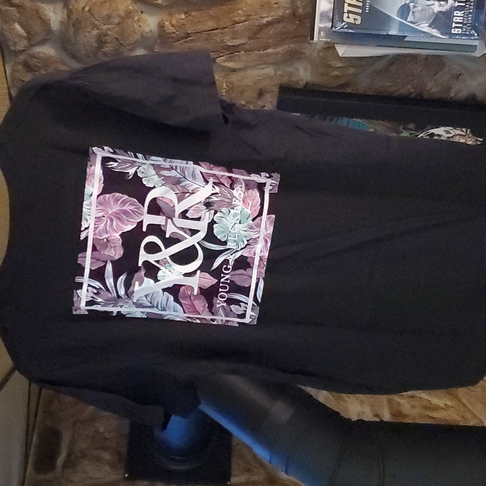 Y&R t-shirt. Men's small
